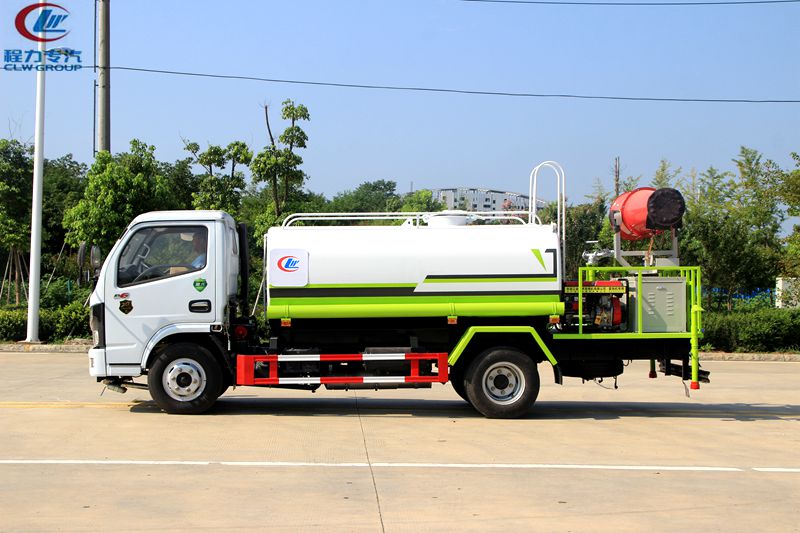 5方热卖款D6洒水车