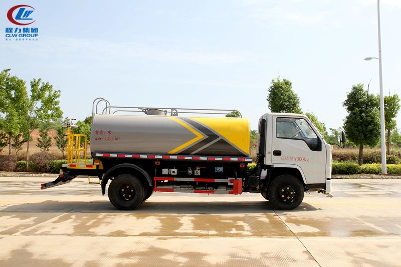 （5方）江铃洒水车