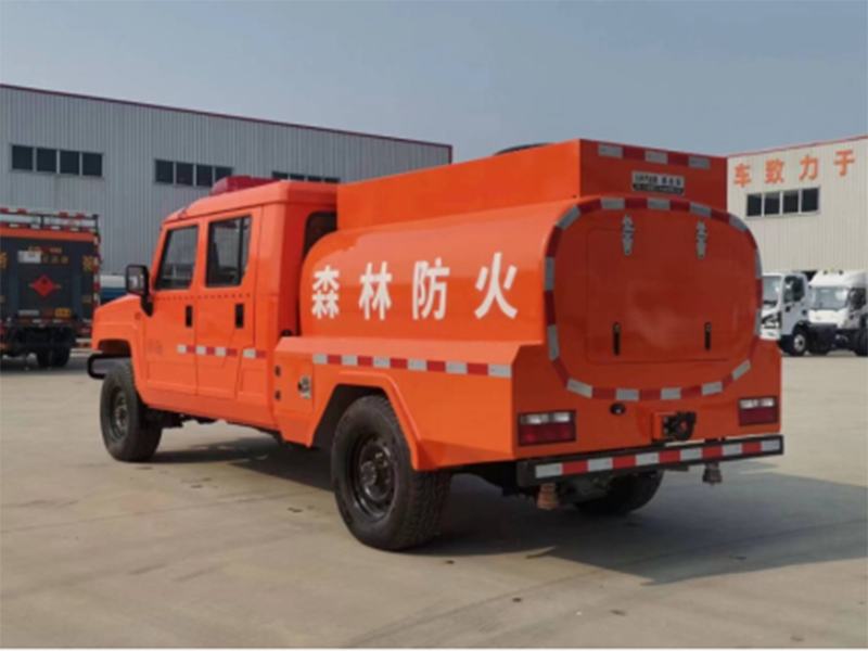 高压喷雾车
