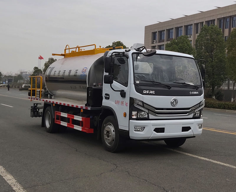 程力牌CL5120GLQ6LS型沥青洒布车