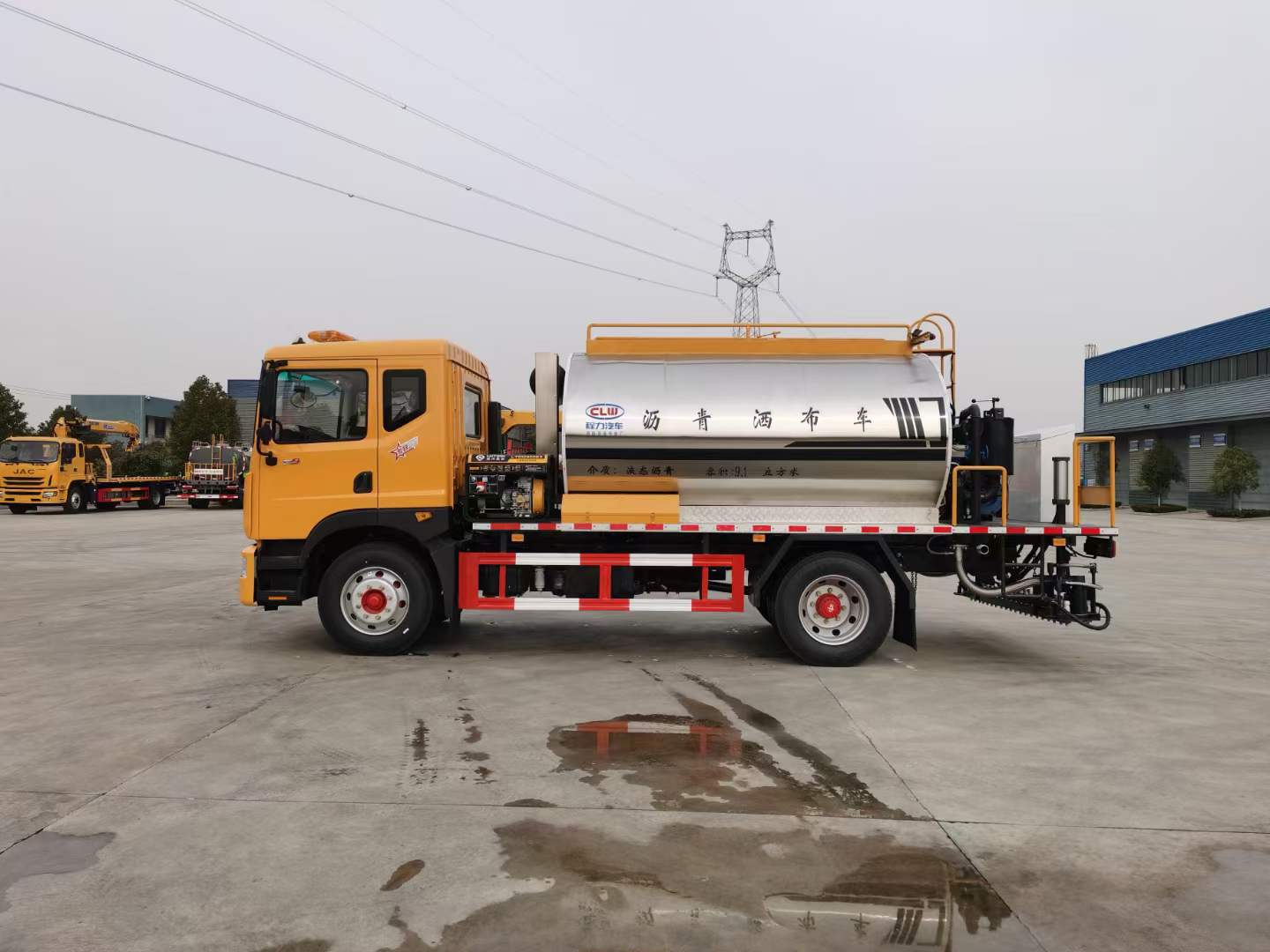 黄牌 东风D9沥青洒布车