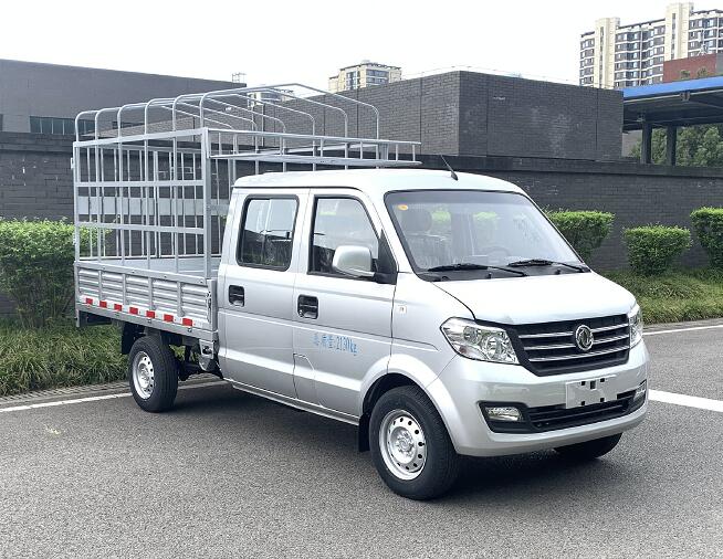 东风牌仓栅式运输车