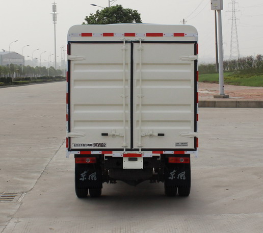 东风牌仓栅式运输车