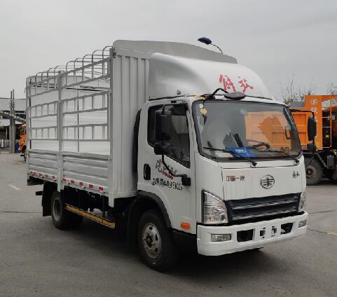 解放牌仓栅式运输车
