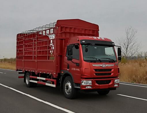 解放牌仓栅式运输车