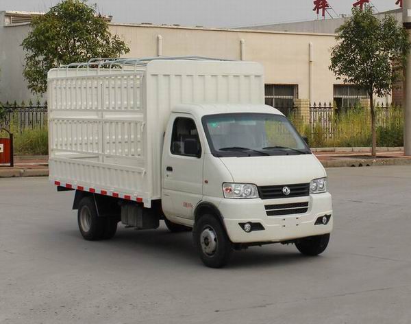 东风牌仓栅式运输车