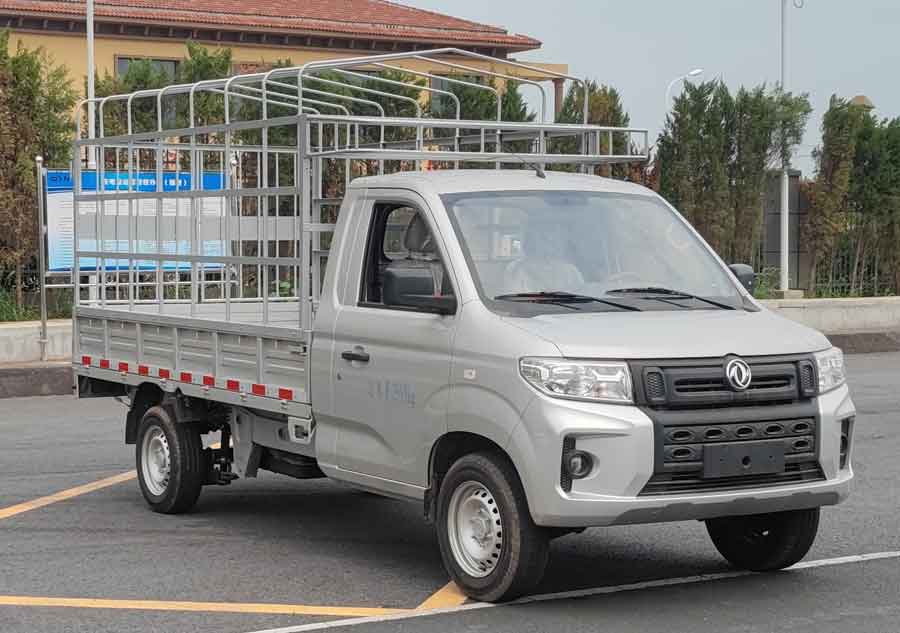 东风牌仓栅式运输车