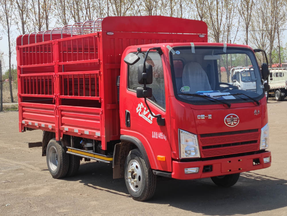 解放牌仓栅式运输车