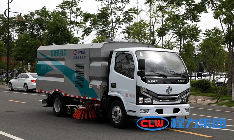 6方小多利卡洗扫车