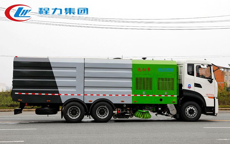 高配东风天龙洗扫车